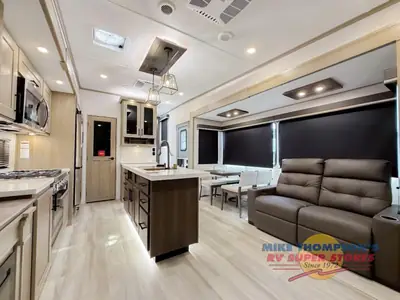 2026 Grand Design Influence photo 21