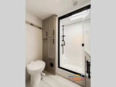 2026 Grand Design Influence photo 29