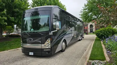 2016 THOR MOTOR COACH TUSCANY photo 4