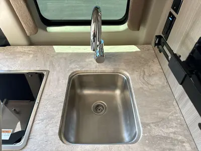 2022 Thor Motor Coach Scope photo 26