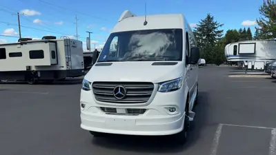 2027 Grech RV Strada photo 7