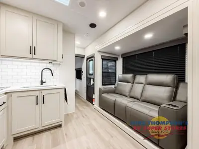 2026 Grand Design Momentum G-Class photo 30
