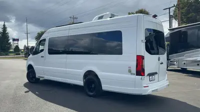 2026 Tiffin Motorhomes GT2 photo 10