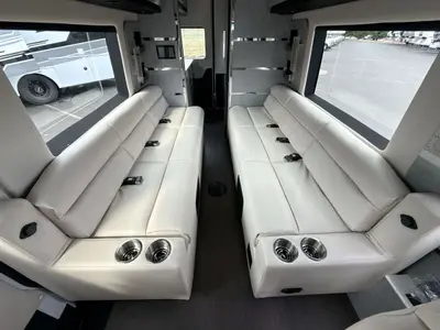 2026 Tiffin Motorhomes GT2 photo 18
