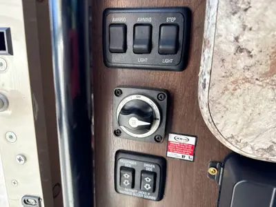 2019 Thor Motor Coach Freedom Elite photo 23