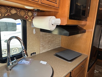 2016 THOR MOTOR COACH CITATION photo 5