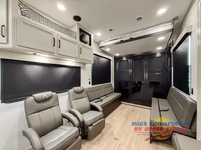2026 Grand Design Momentum G-Class photo 7