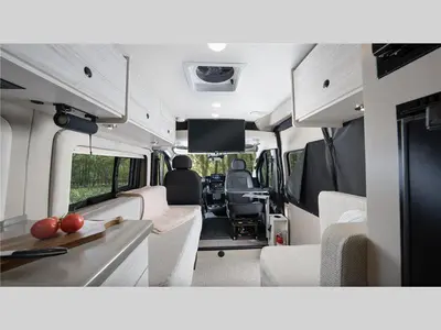 2024 Jayco Comet photo 6