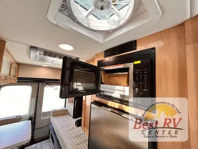 2027 Coachmen Beyond photo 23
