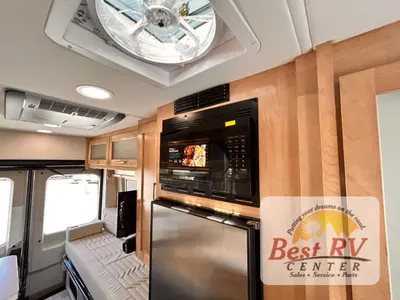 2027 Coachmen Beyond photo 22