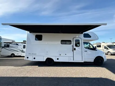 2027 Renegade Villagio photo 12