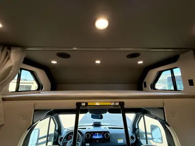 2027 Renegade Villagio photo 44