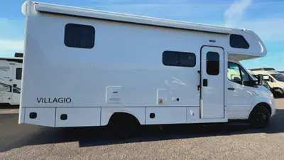 2027 Renegade Villagio photo 5