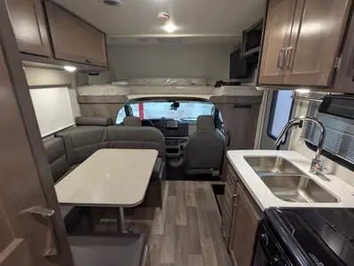 2022 Winnebago Minnie Winnie photo 29
