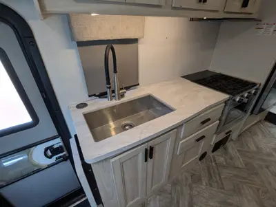 2023 Forest River Sunseeker photo 13