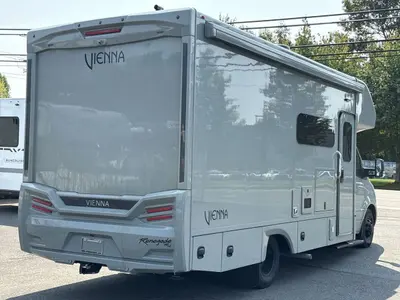 2027 Renegade Vienna photo 9