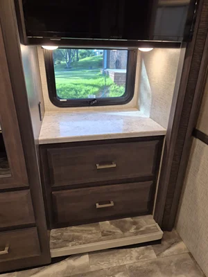 2023 THOR MOTOR COACH CHALLENGER photo 22