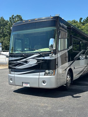 Used 2009 Tiffin Motorhomes Phaeton 40 Qth