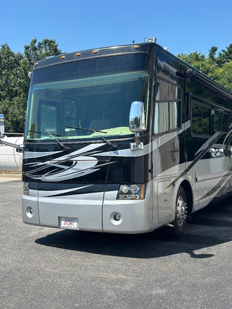 2009 TIFFIN MOTORHOMES PHAETON exterior