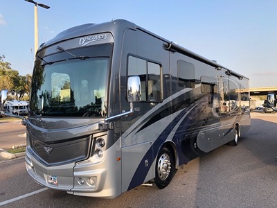 2022 FLEETWOOD DISCOVERY photo 7