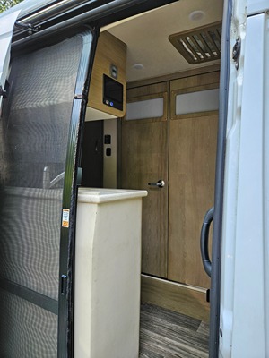 2022 MIDWEST AUTOMOTIVE DESIGNS PASSAGE photo 15