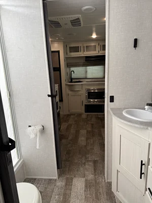 2021 FOREST RIVER R-POD photo 15
