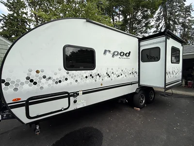 2021 FOREST RIVER R-POD photo 2