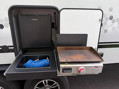 2021 FOREST RIVER R-POD photo 8