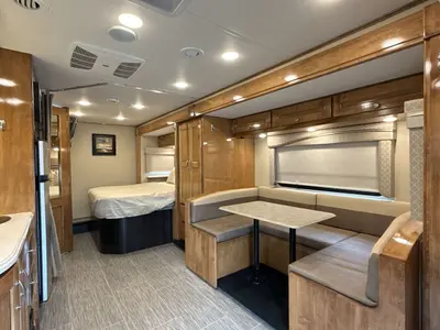2019 Renegade Vienna photo 33