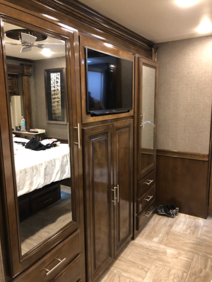 2020 THOR MOTOR COACH VENETIAN photo 16