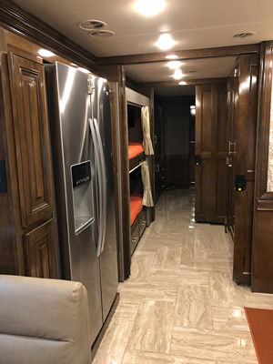 2020 THOR MOTOR COACH VENETIAN photo 21