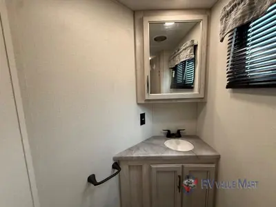 2024 Forest River Sandpiper Luxury photo 24