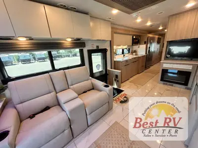 2027 Thor Motor Coach Inception photo 22