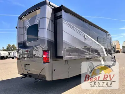 2027 Thor Motor Coach Inception photo 3