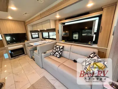 2027 Thor Motor Coach Inception photo 16