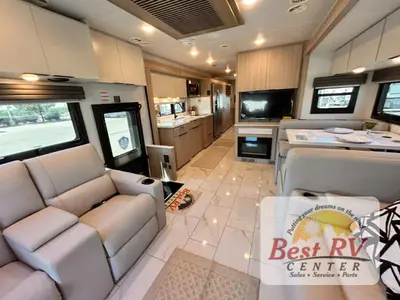 2027 Thor Motor Coach Inception photo 20