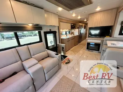 2027 Thor Motor Coach Inception photo 21