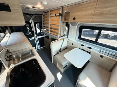 2025 Winnebago Solis photo 16