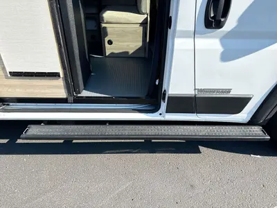 2025 Winnebago Solis photo 20