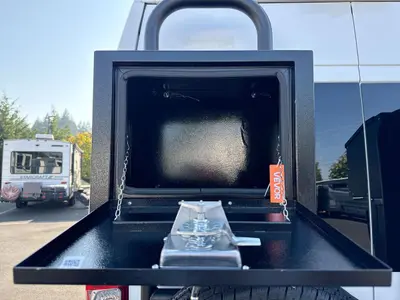 2025 Winnebago Solis photo 21