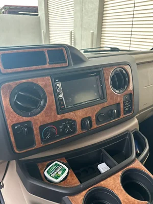 2018 THOR MOTOR COACH QUANTUM photo 12