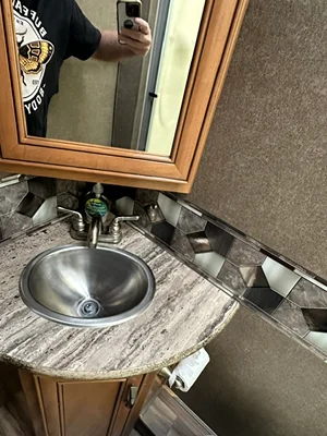 2018 THOR MOTOR COACH QUANTUM photo 34