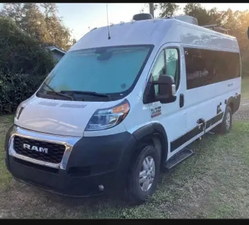 2022 THOR MOTOR COACH SEQUENCE exterior
