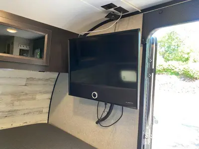2022 Jayco Jay Feather Micro photo 36