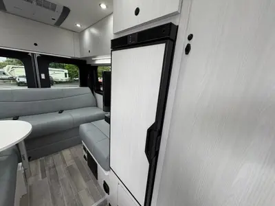 2027 Pleasure Way Lexor TS photo 33