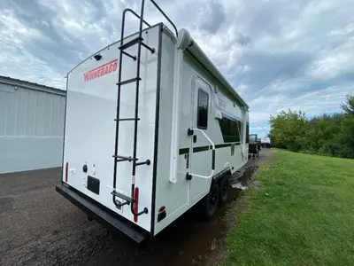 2027 Winnebago Thrive photo 9