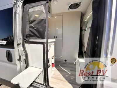 2026 Thor Motor Coach Tellaro photo 12