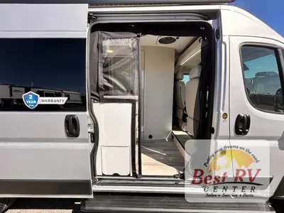 2026 Thor Motor Coach Tellaro photo 10