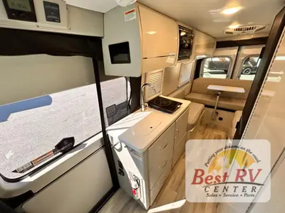 2026 Thor Motor Coach Tellaro photo 17