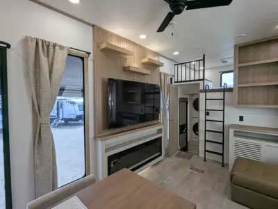 2027 Forest River Sierra Destination photo 15